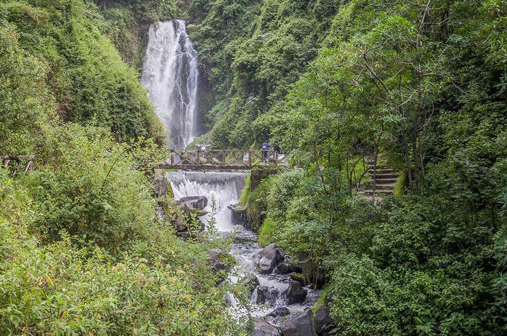 Peguche Wasserfall - Otavalo - Ecuador